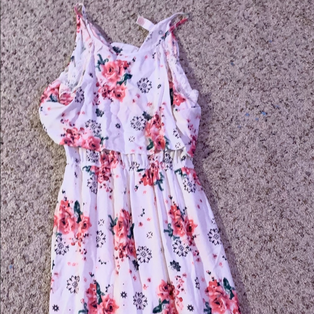 Long pretty dress with flowers